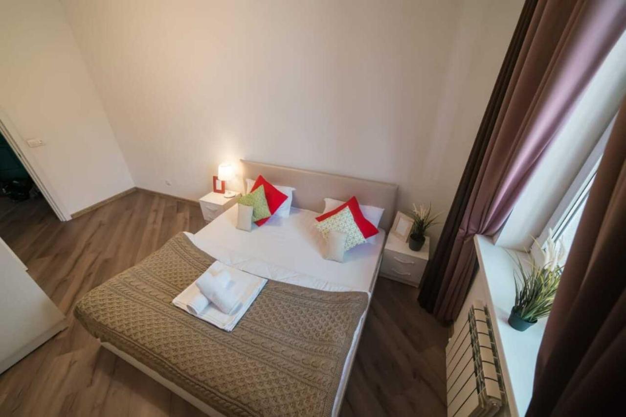 Hotel Manica Vavilon Almaty Eksteriør bilde
